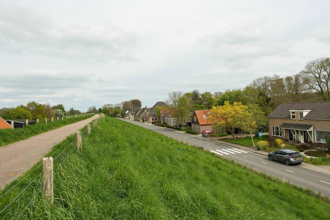 Private Characteristic Farmhouse Near The Lake Andijk Extérieur photo